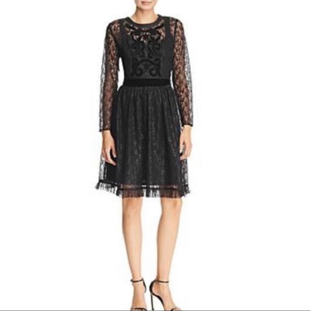 Nanette NWT beautiful lace dress size 0